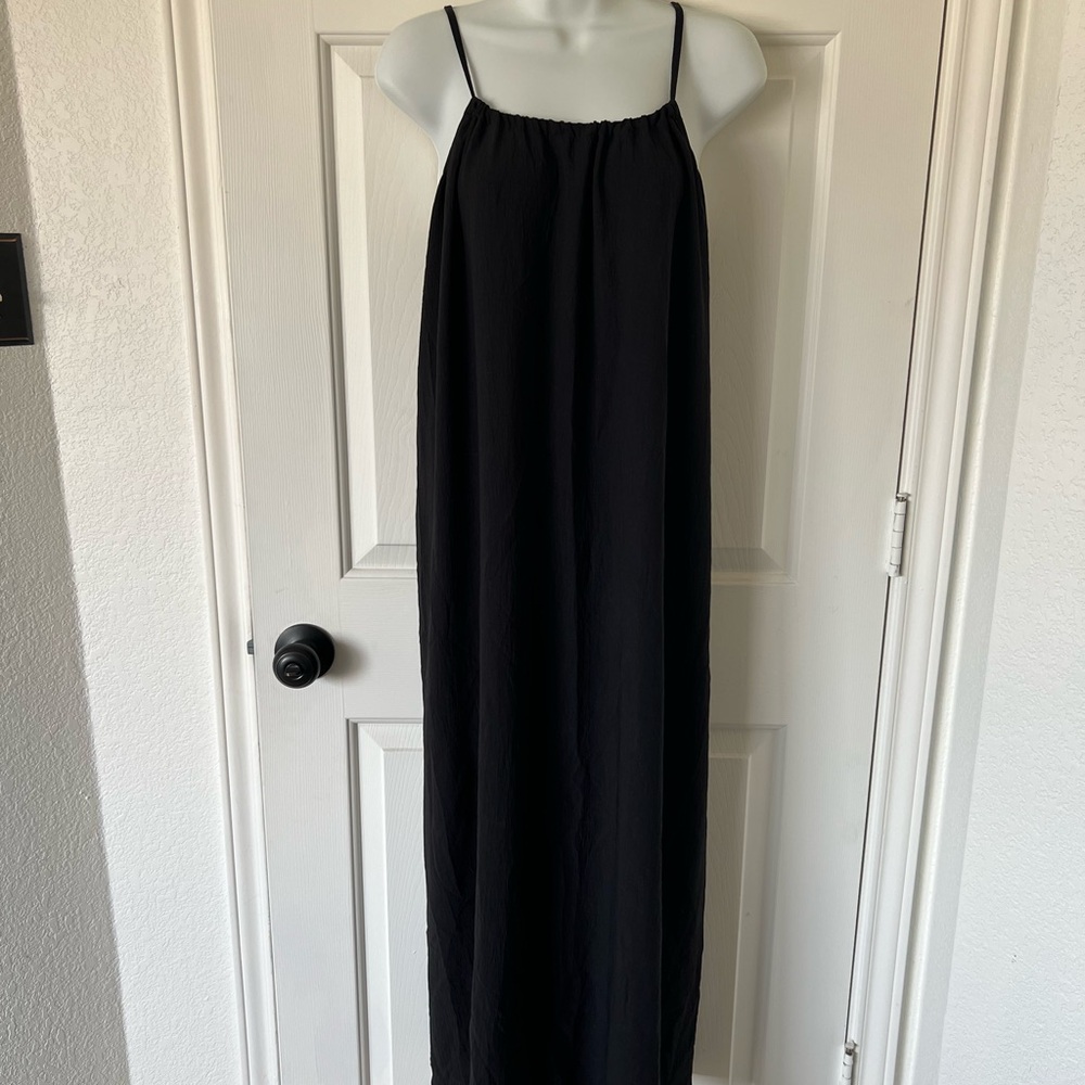 Elegant Black Maxi Dress